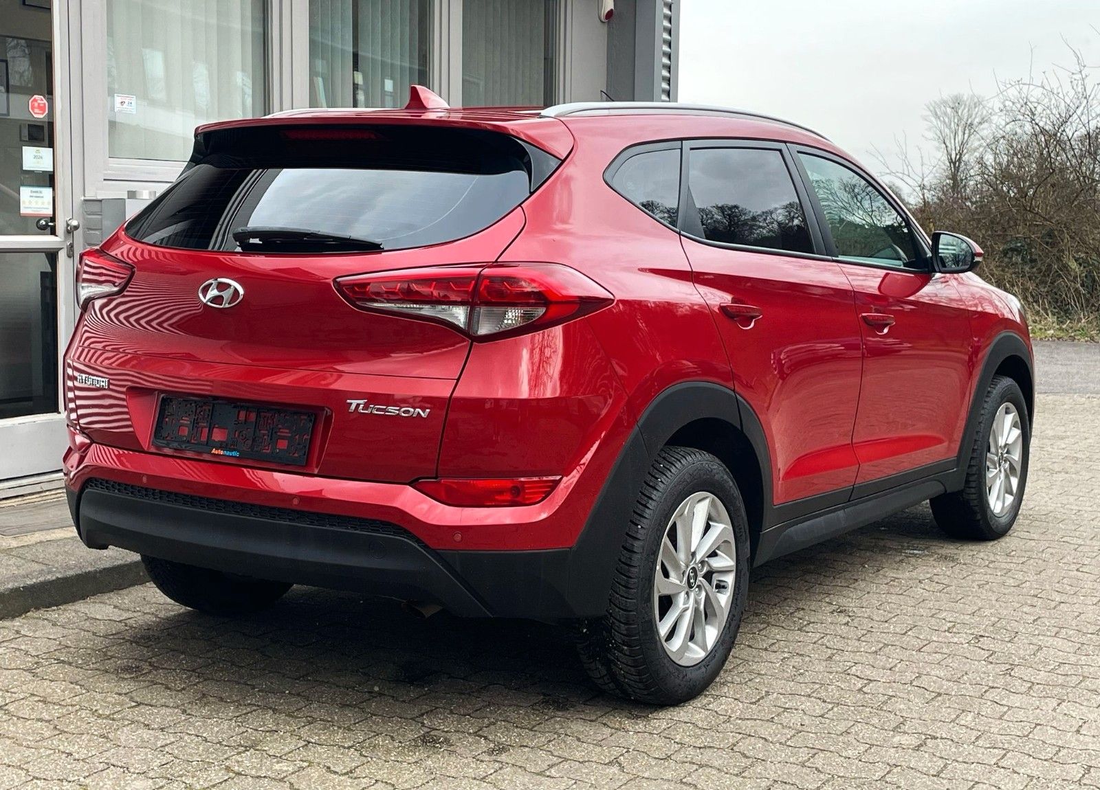 Fahrzeugabbildung Hyundai Tucson 1.7CRDi  KLIMAAUT NAVI SITZHZG CAM 2.Hd