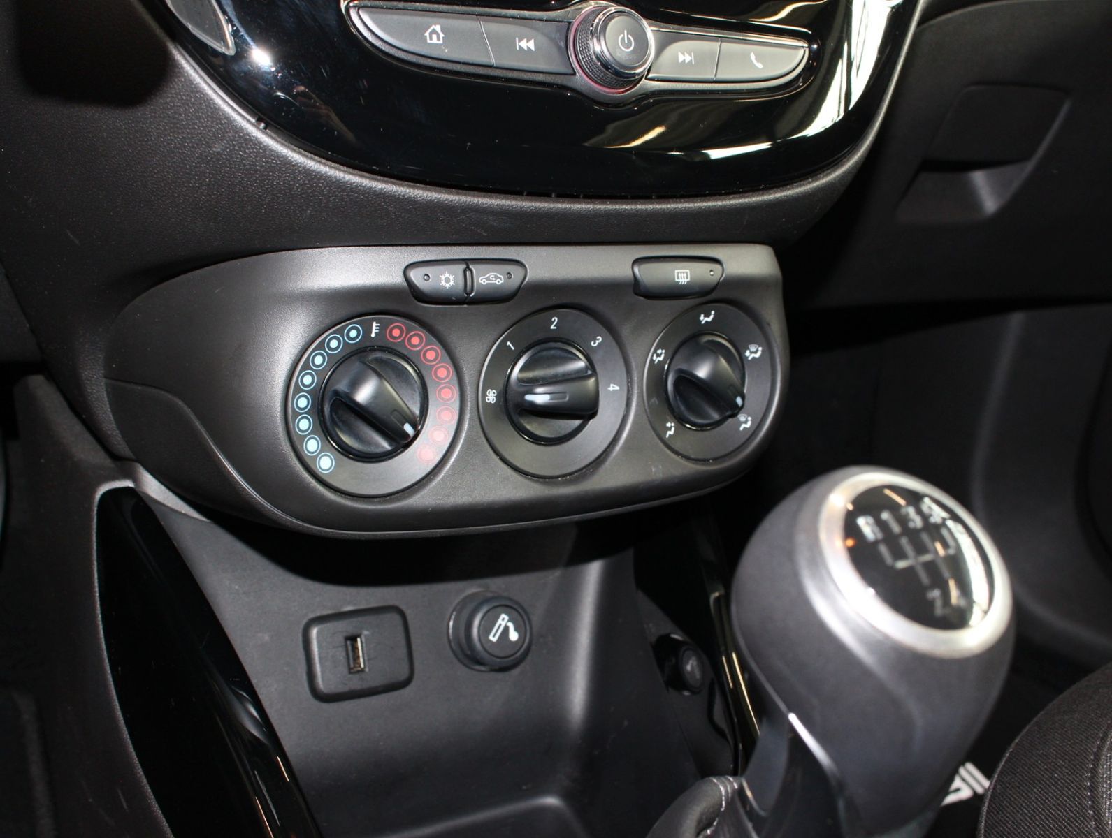 Fahrzeugabbildung Opel Adam JAM 1.2*Display, groß*Klima