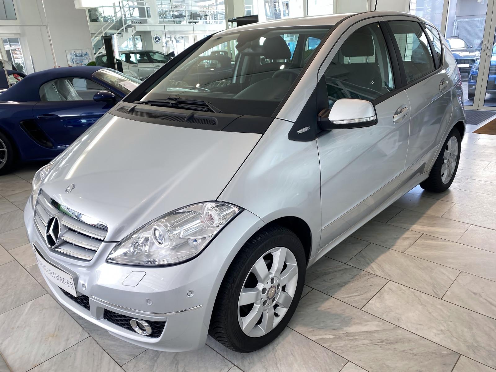 Mercedes-Benz A 200 Avg/Aut/Xenon/Sitzh/PDC/Navi/2Hd