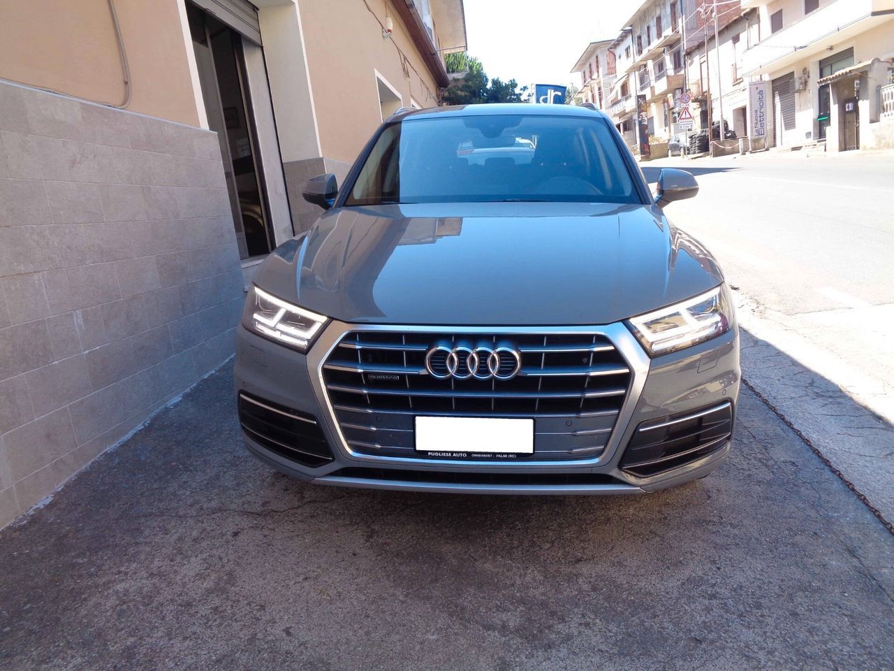 Audi Q5 40 2.0 TDI 190CV quattro S tronic Busine imagem 2