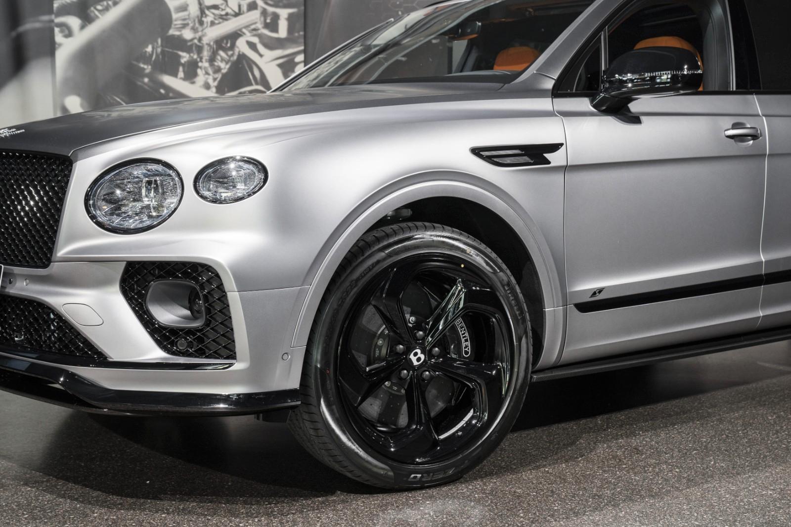 Bentley BENTAYGA S | MULLINER |DUO-TONE |NAIM |CERAMIC