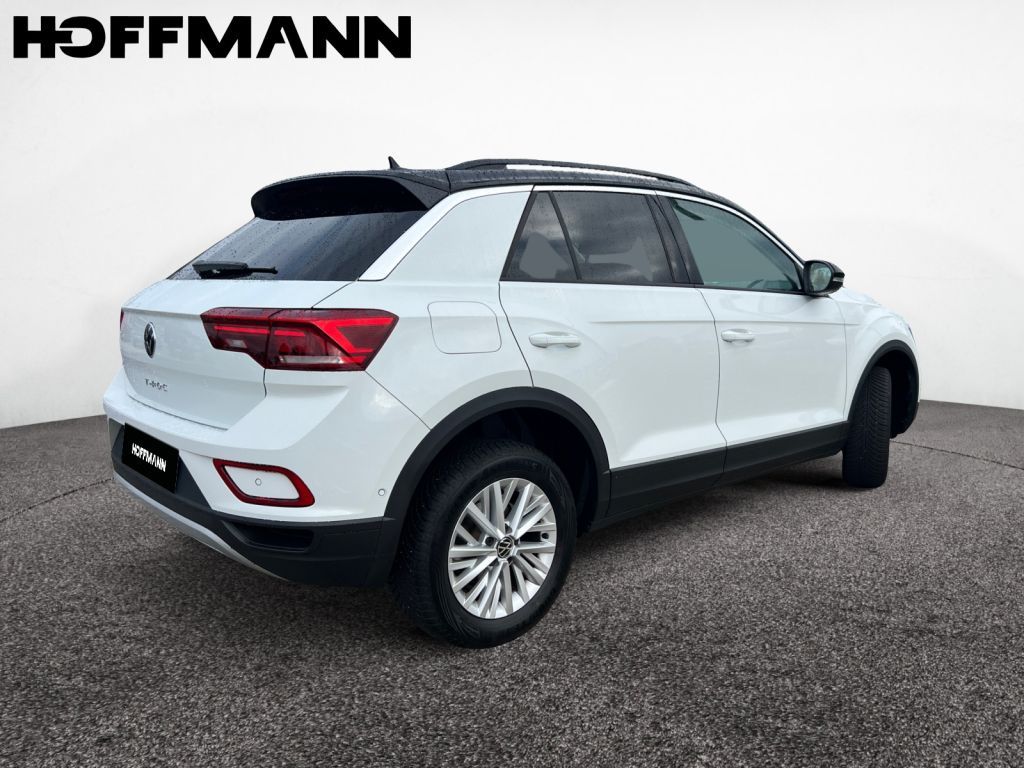Fahrzeugabbildung Volkswagen T-Roc 1.5 TSI Life AHZV Standheizung