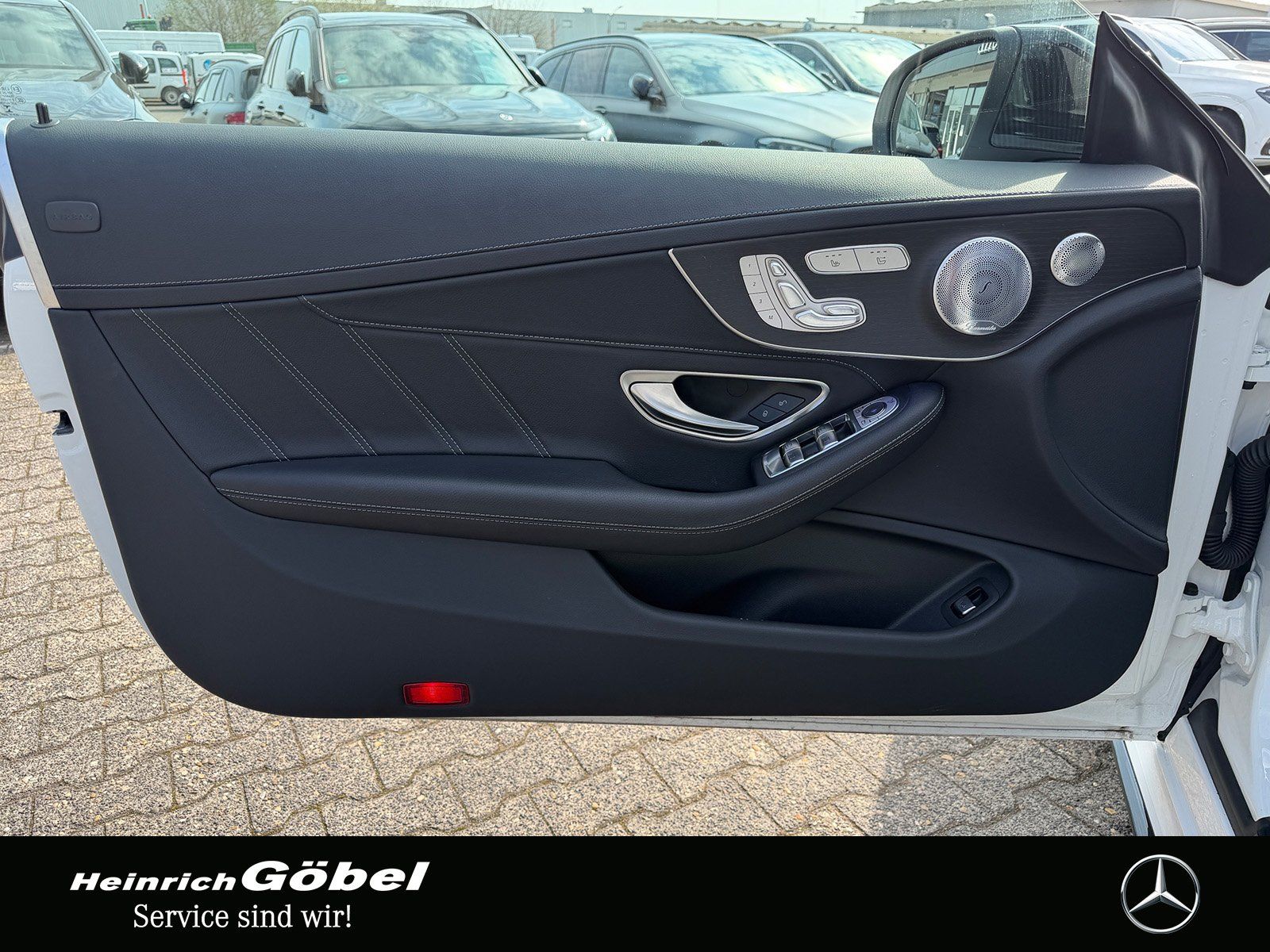 Fahrzeugabbildung Mercedes-Benz C 63 AMG S Burmester Carbon-Paket