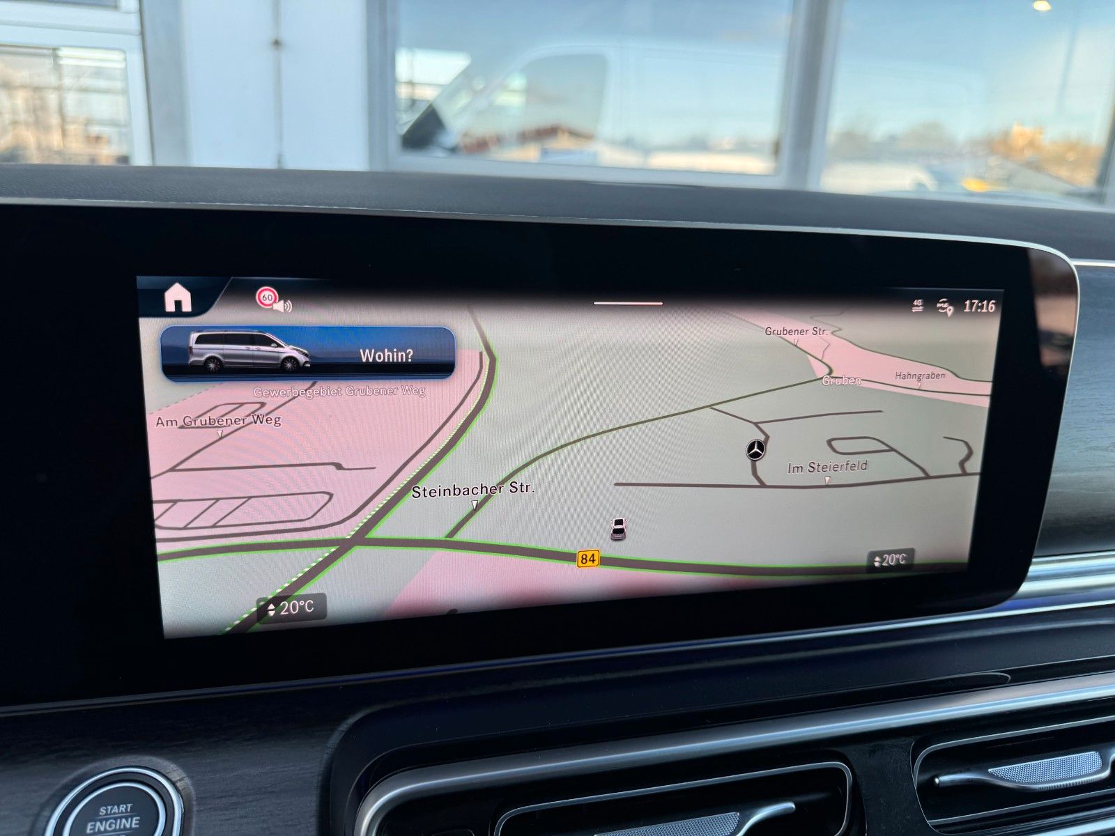 Fahrzeugabbildung Mercedes-Benz V 300 d 4MATIC AVA Extral AHK DISTRONIC Standh