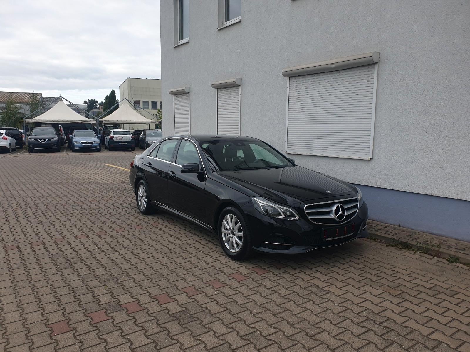 Mercedes-Benz E 220 CDI Limousine/Avantgarde/Comand/SH/LED