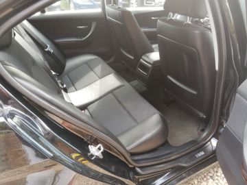 BMW 318 - 11