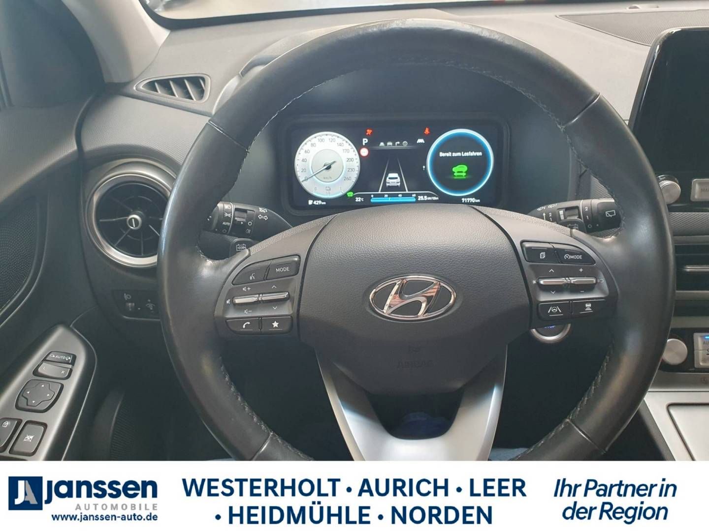 Fahrzeugabbildung Hyundai KONA Elektro TREND-Paket inkl. Navigationspaket