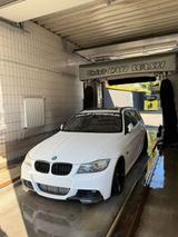 BMW E91 330D LCI Motor Neu Pano Gewinde Al... - BMW 330: Kombi, E91 330d