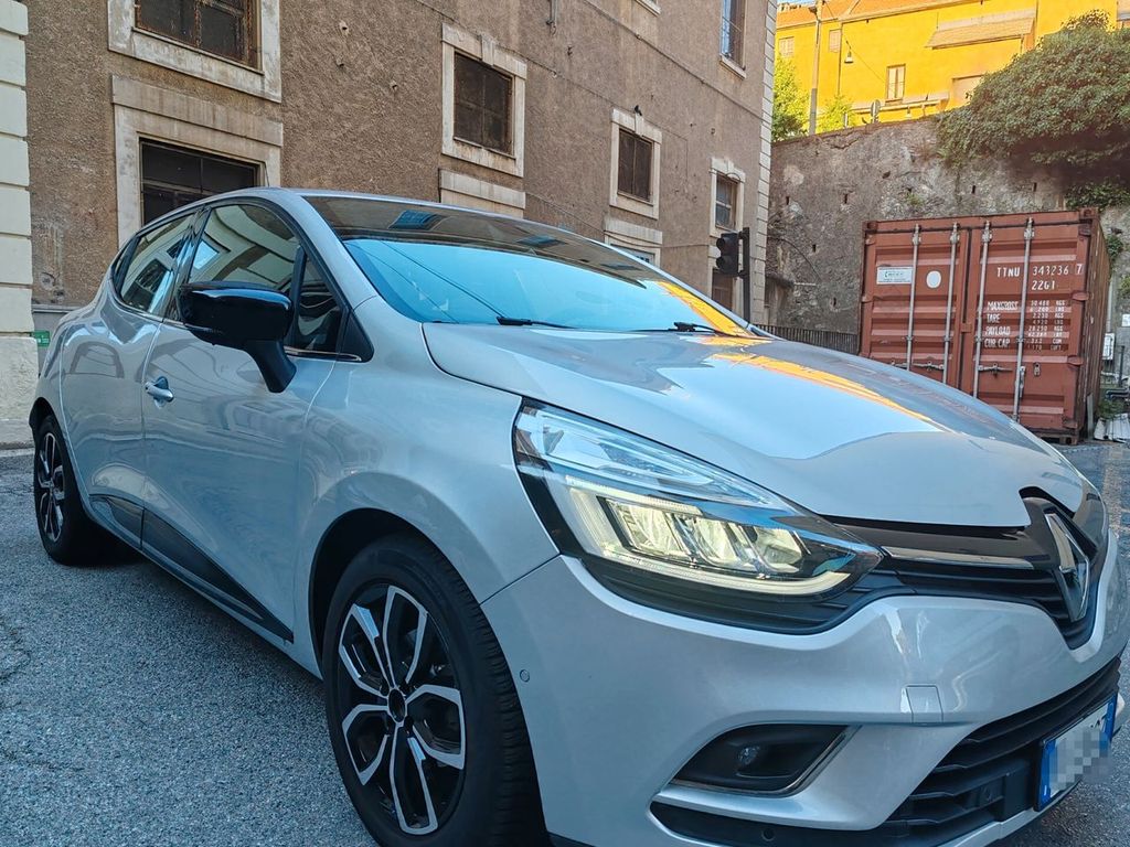 Image of Renault Clio