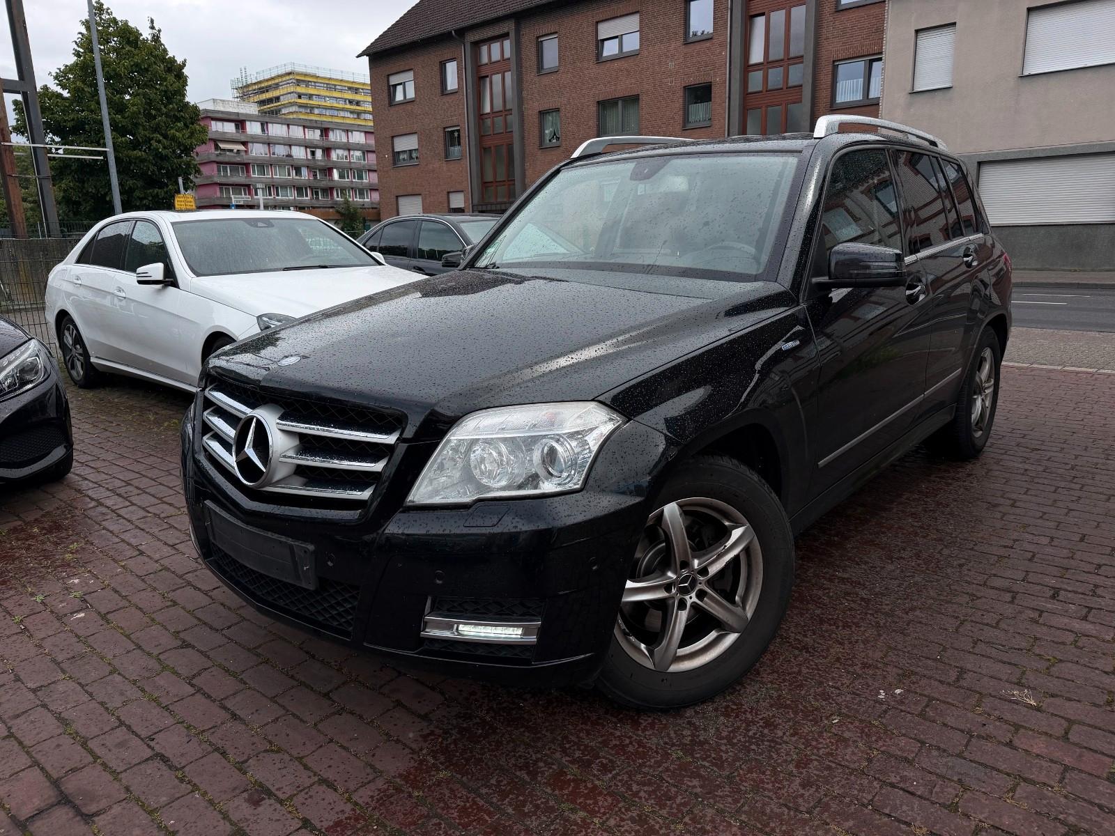 Mercedes-Benz GLK 220 CDI 4MATIC/XENON/CARPLAY/TOP