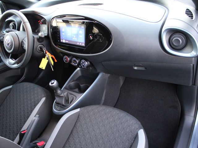 Aygo X Teamplayer Design Paket