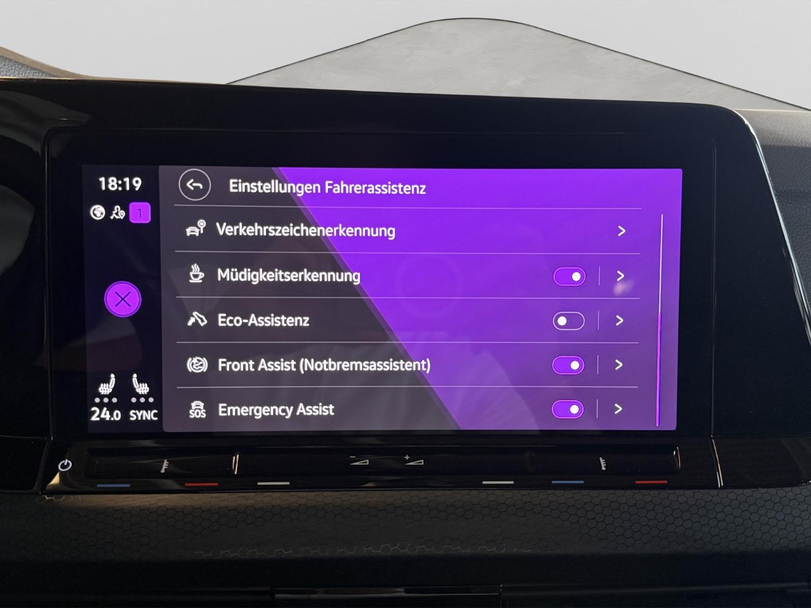 Volkswagen Golf VIII GTI STANDHZG-HUD-MATRIX-BLACK-ACC-RFK, миниатюра 26
