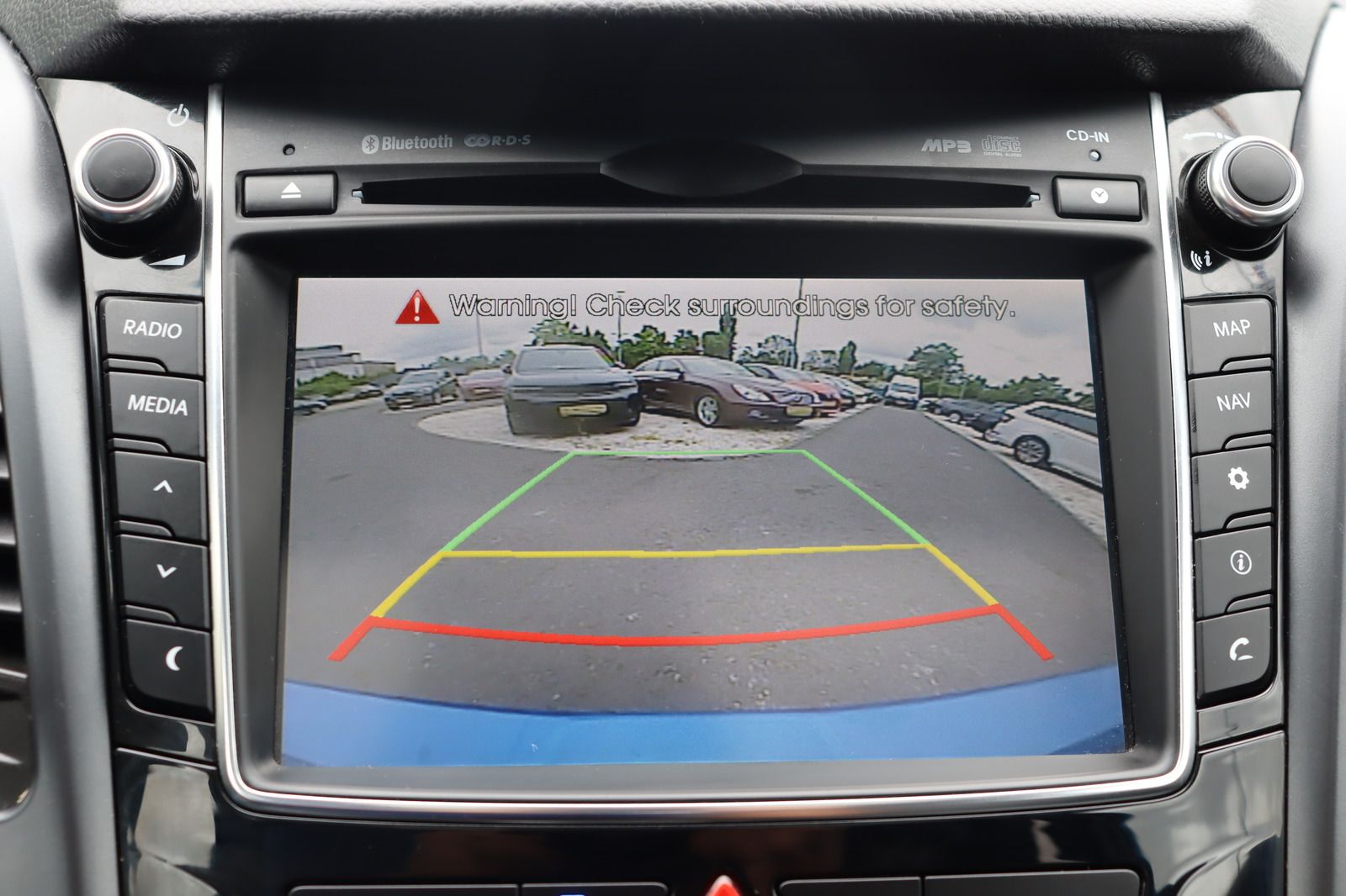 Fahrzeugabbildung Hyundai i30 Passion * Navi * RFK * Lenkradhzg.