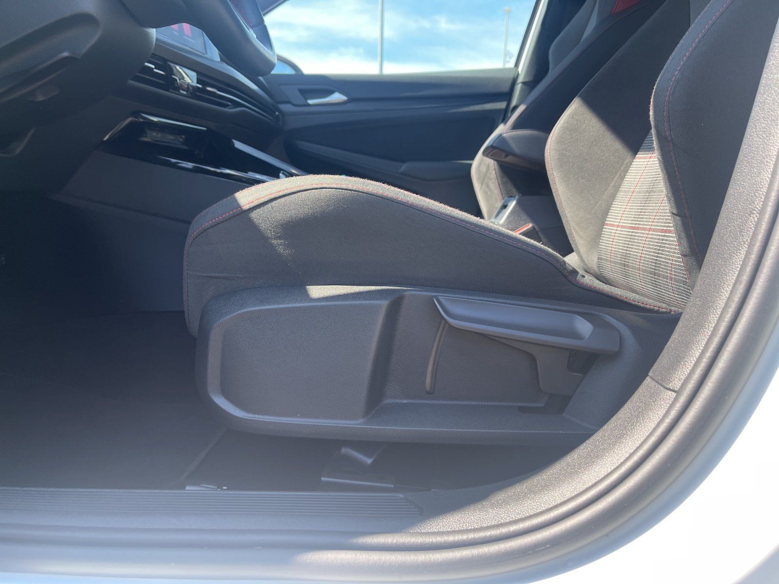 Volkswagen Golf - Bild 10