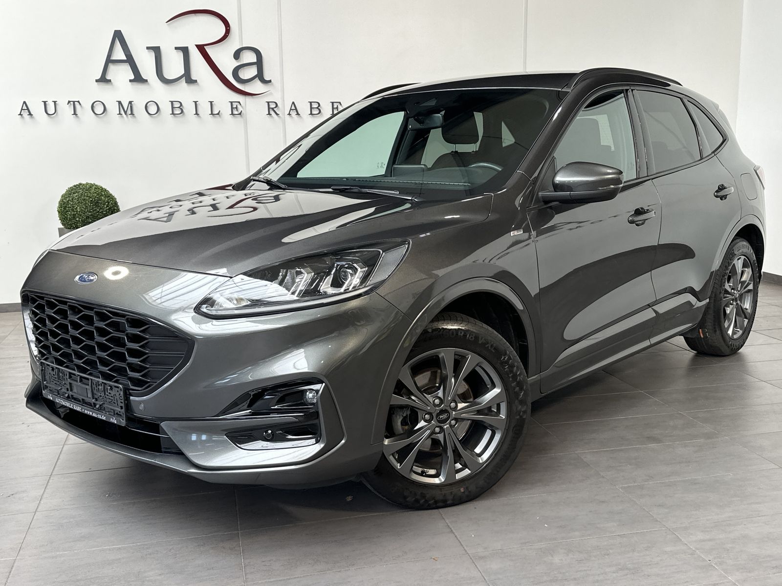 Fahrzeugabbildung Ford Kuga 2.0 EB 4x4 ST-Line NAV+LED+KAMERA+VCOCKPIT