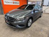 Mercedes-Benz A200 Automatik Navi Parktronic Sitzheizung - gebrauchte Mercedes-Benz A 200 aus dem Jahr 2012