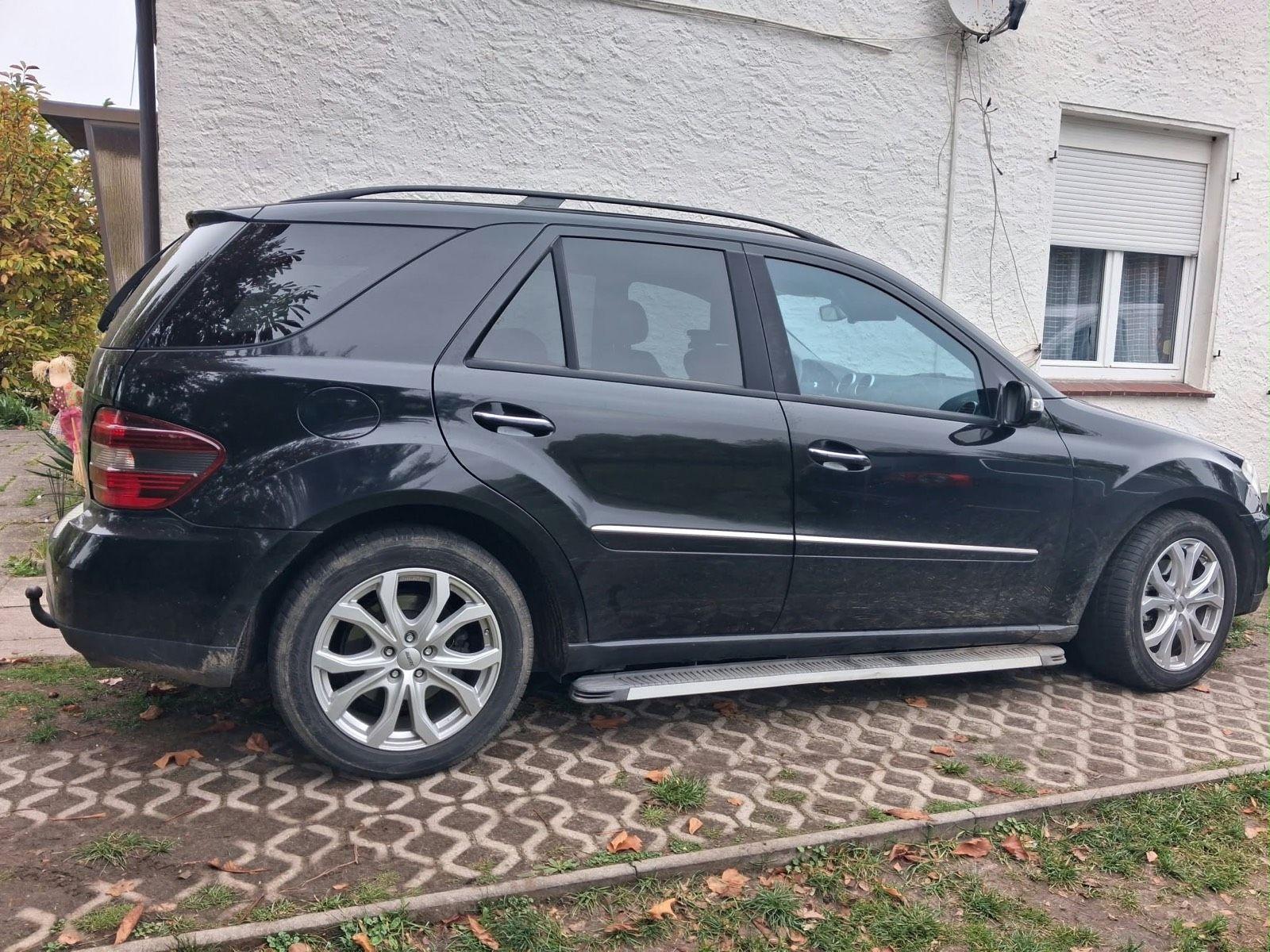 Mercedes-Benz ML 280