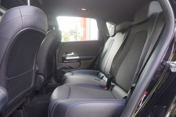 Mercedes B 200 - 12