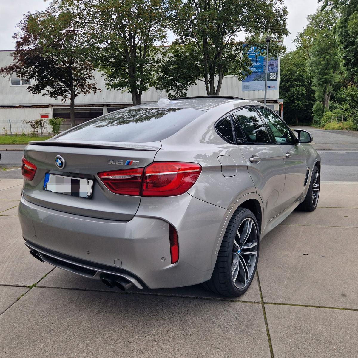 BMW X6 M Unfallfre*Alcantara*Carbon*HarmanKardon*HUD