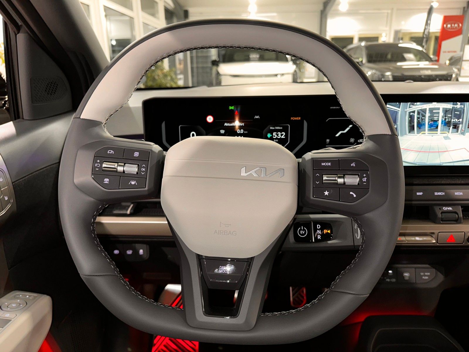 Fahrzeugabbildung Kia EV3  81.4 GT-LINE DWP COM