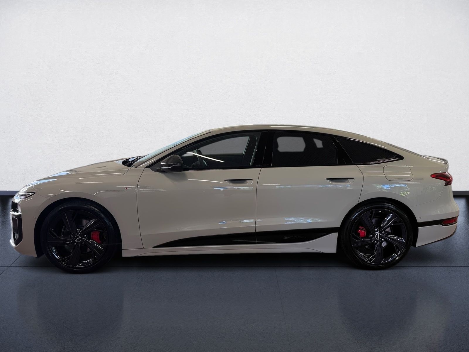 Audi A6 Sportback e-tron S line Matrix AHK Pano Leder imagem 3