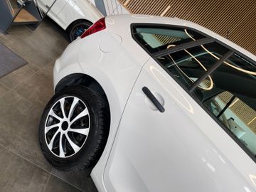 Skoda Rapid Spaceback Active *KLIMA*ASR*EBV*EDS*4-TÜRE