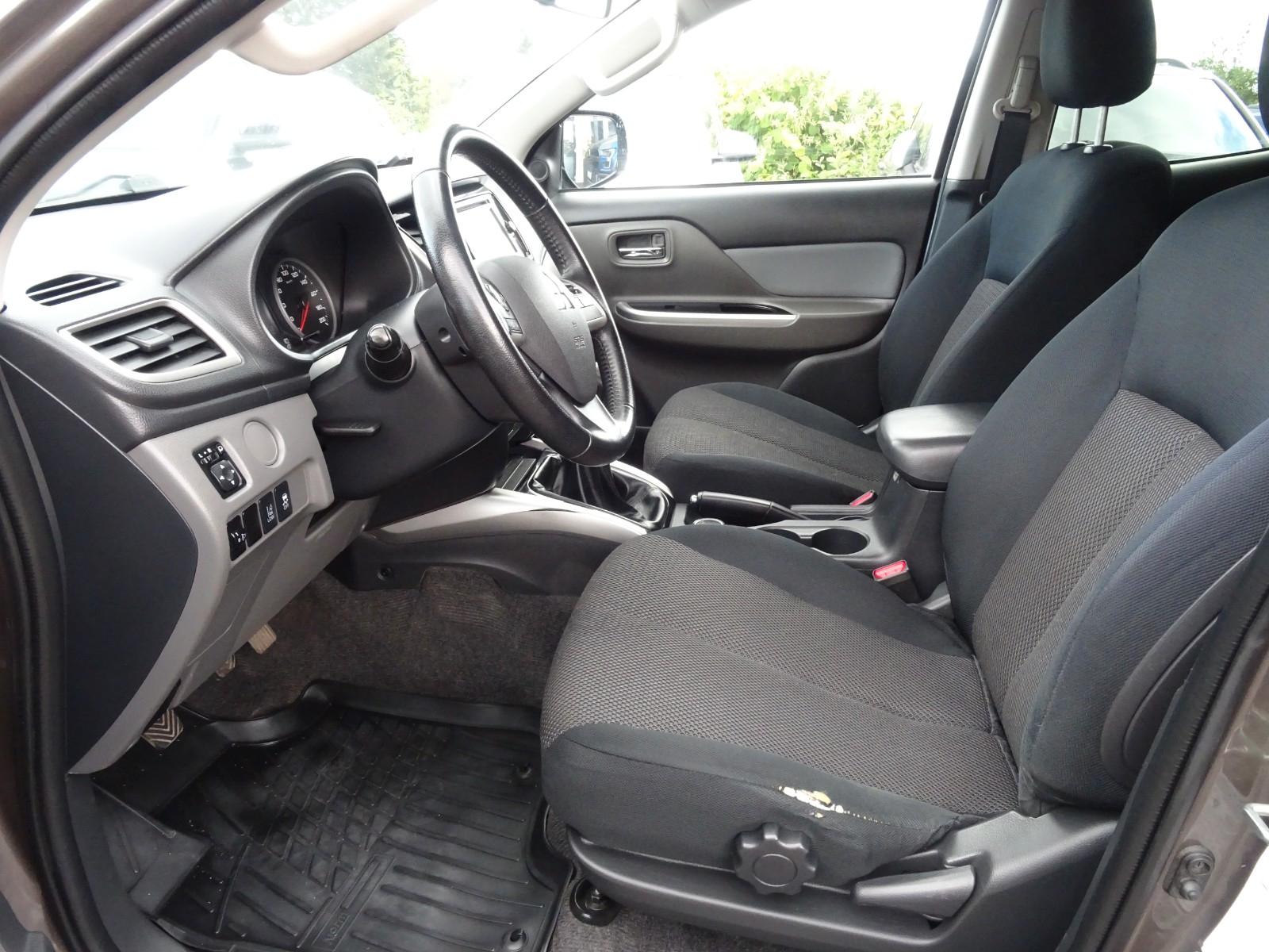 Mitsubishi L200 Plus Doppelkabine 4WD KLIMAUT. KAMERA AHK