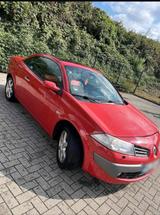 Renault 1.9 dCi Automatik  131 PS  TÜV 1... - Renault Megane aus 2007 mit Diesel-Antrieb
