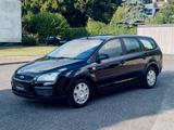 Ford Focus Turnier Trend*2.Hand*wenig km*Tüv Neu* - Ford Focus aus 2006: Kombi