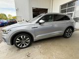 Volkswagen Touareg 3.0 V6 TSI DSG Elegance 4Motion eHybrid  - Volkswagen Touareg mit Hybrid-Antrieb: V6 Tsi