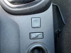 RENAULT Captur TCe 150 GPF VERSION S