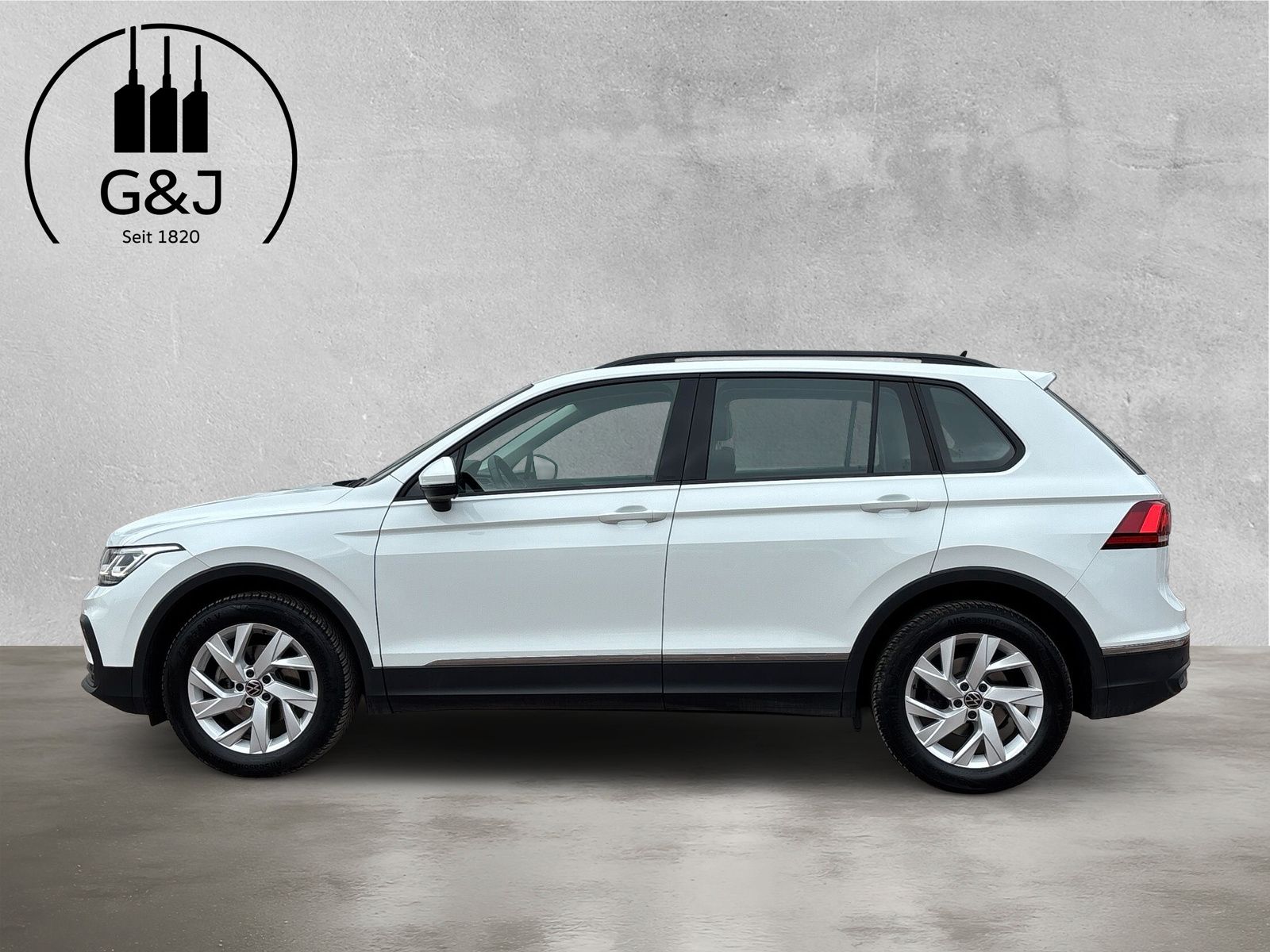 Fahrzeugabbildung Volkswagen Tiguan Life 1.5 TSI RFK Matrix-LED