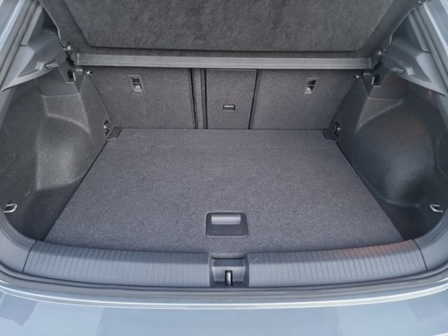 Fahrzeugabbildung Volkswagen T-Roc 1.5 TSI GOAL LED-PLUS IQ.DRIVE NAVI KAMERA