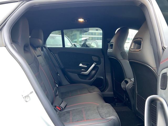 Fahrzeugabbildung Mercedes-Benz CLA 220 d 4M SB AMG Distro MLED KeyGo AHK 360°