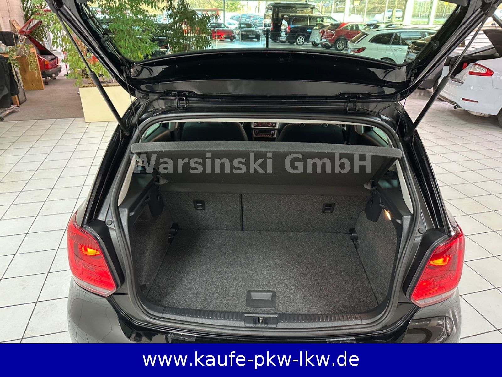 Fahrzeugabbildung Volkswagen Polo V Life*KLIMA*PDC*ZV*Tempomat*SHZ*