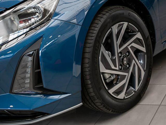 Hyundai i20 1.0 Trend Kamera Navi BOSE Spurhalteassi.