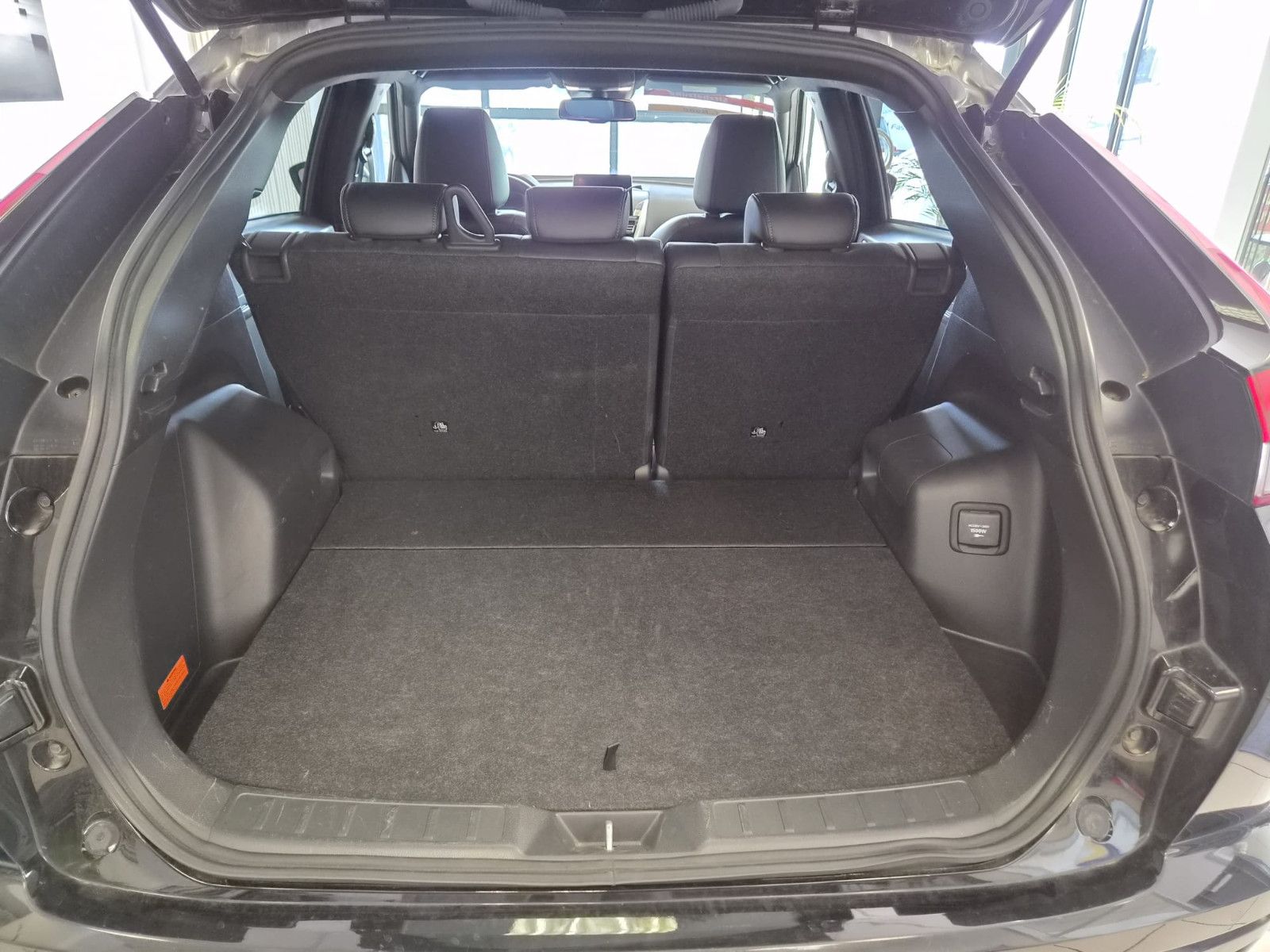Fahrzeugabbildung Mitsubishi Eclipse Cross / KAMERA / 1. Hand PLUG IN