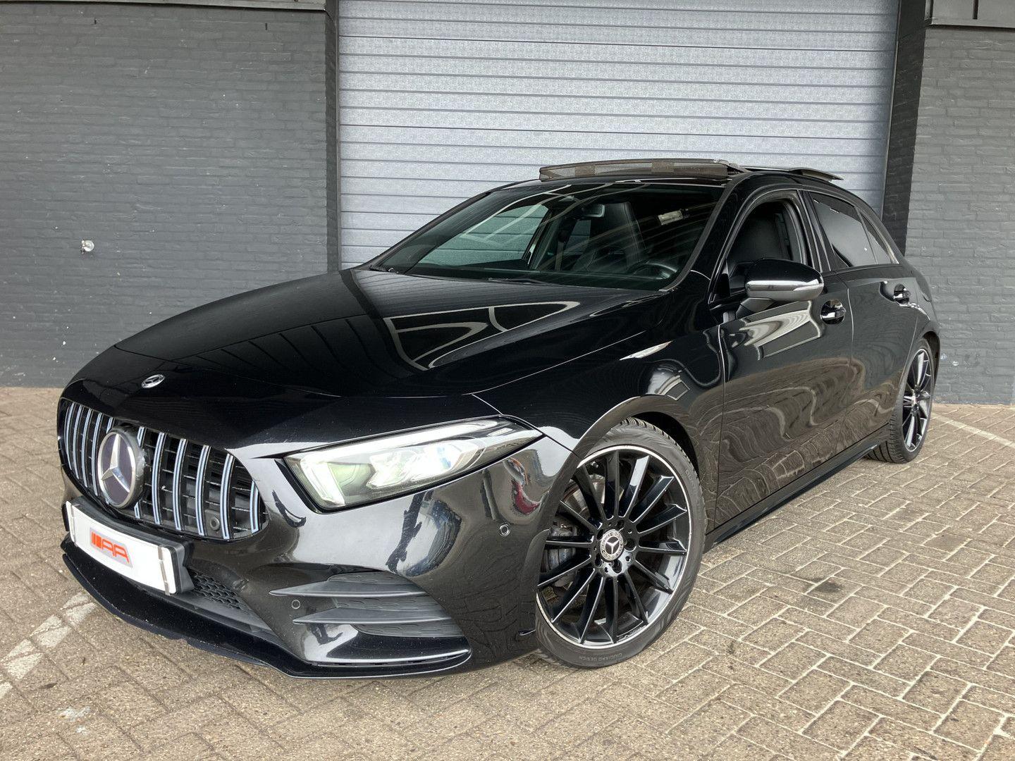 Mercedes-Benz A 180 d ///AMG-PANO-XENON-MAX VOLL