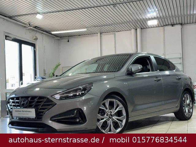 Hyundai i30 Fastback*1,5+48V*Prime*LED*RFK*L.Hzg*