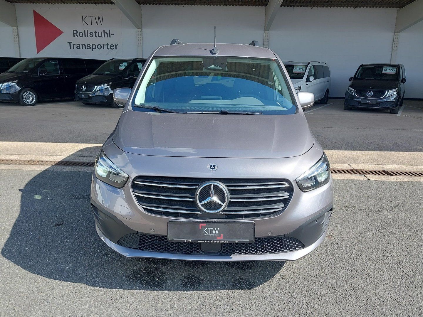 Fahrzeugabbildung Mercedes-Benz T 180d Progr AHK Navi-/Park/TechnikPkt LED KeyGo