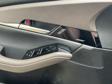 Bild 12 Mazda CX-30 2.0 M-Hybrid Selection - Navi - 360 Grad -