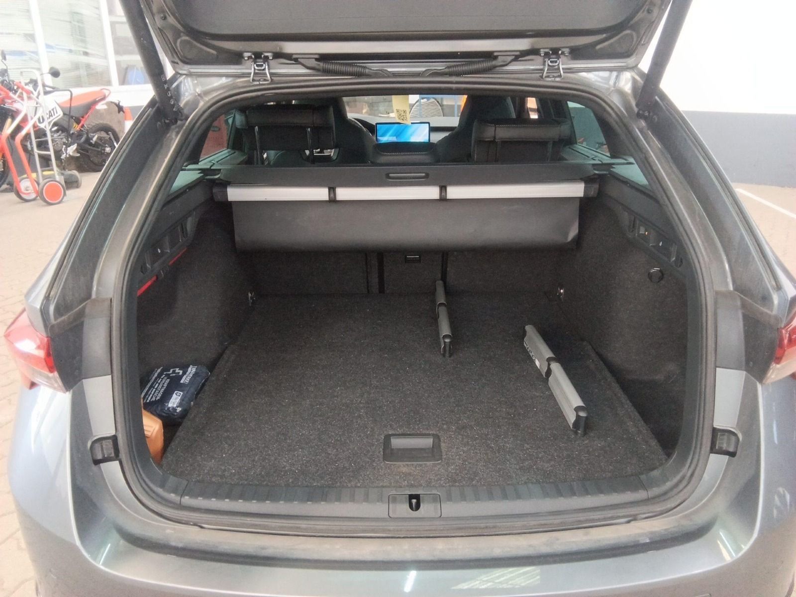 Skoda Octavia Combi 1.5 TSI e-Tec SPORTLINE*LED*STHZG* foto 13