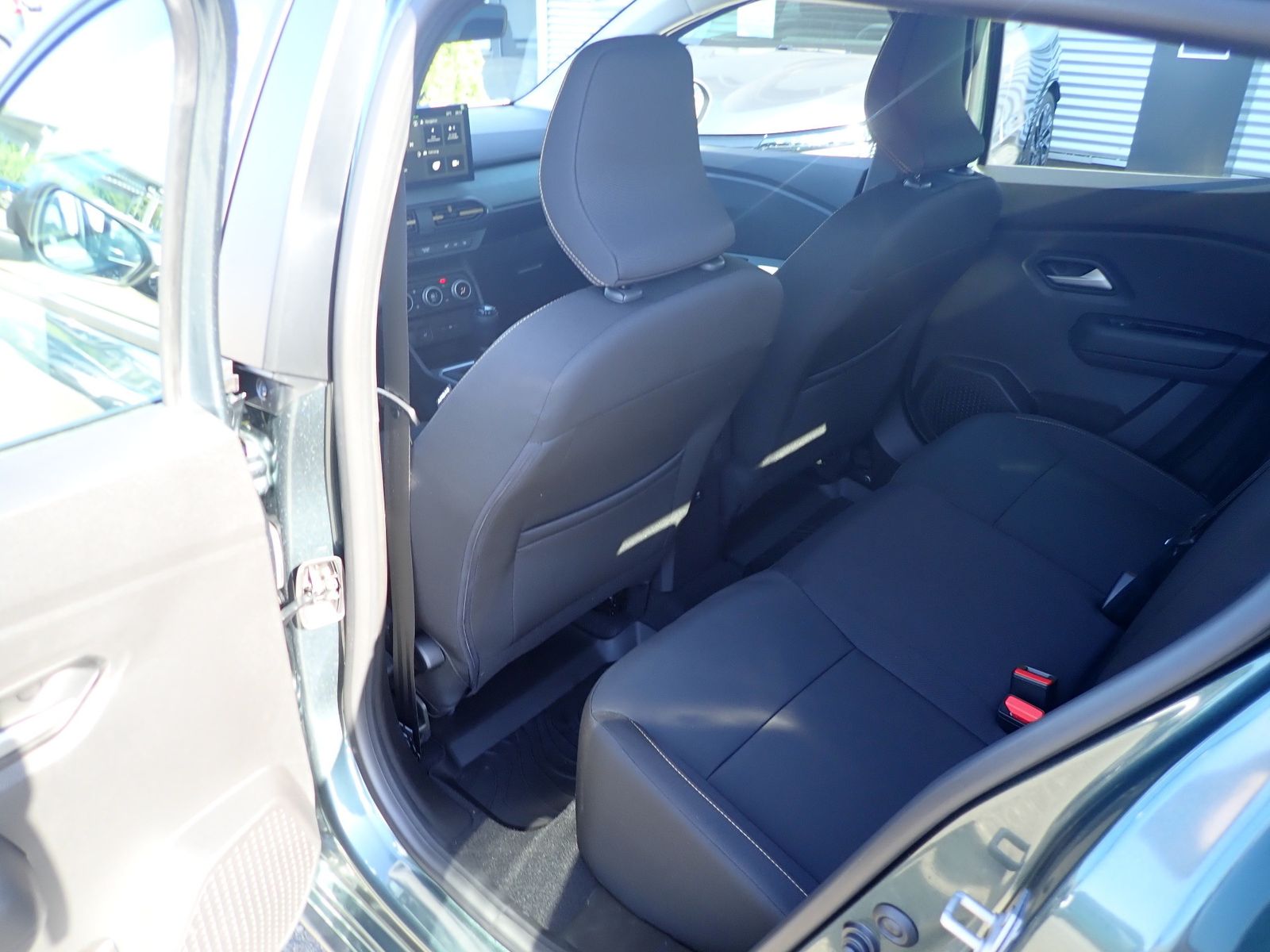 Fahrzeugabbildung Dacia Sandero Stepway Extreme TCe 110