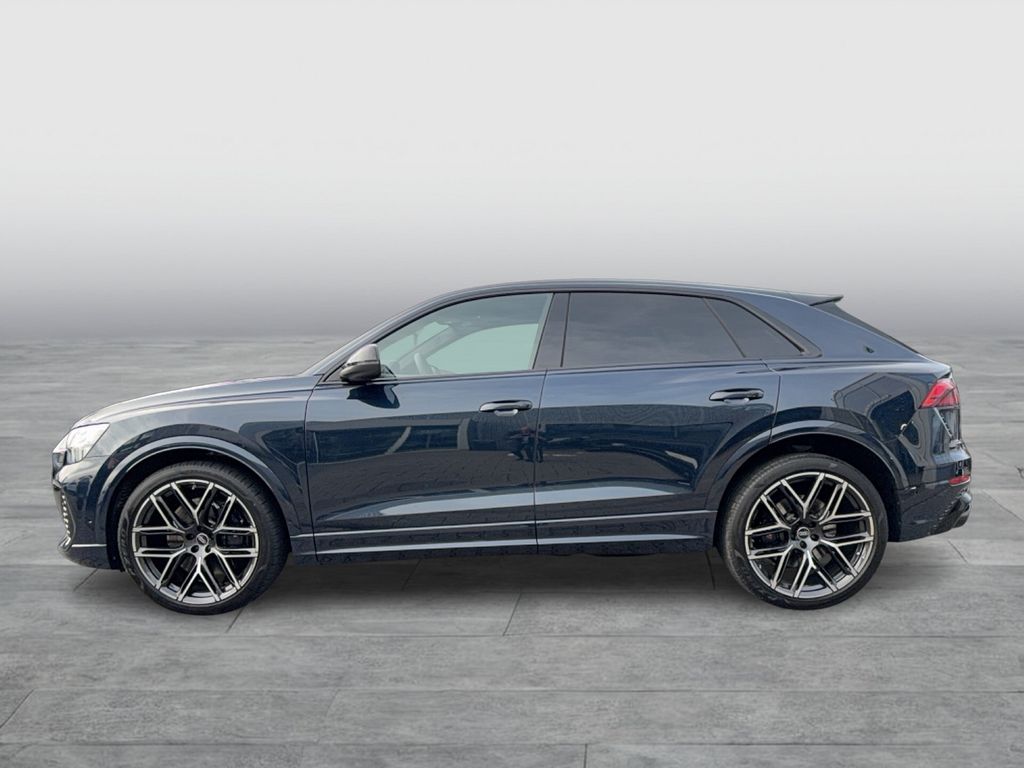 2024 Audi RSQ8