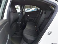 Fahrzeugabbildung Opel Mokka GS FACELIFT AT8 LED, RFK