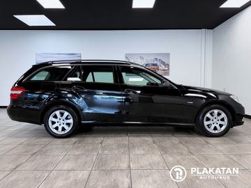 Mercedes E 200 - 4