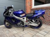 Honda CBR 900 RR Fireblade - HONDA 1993 CBR900RR