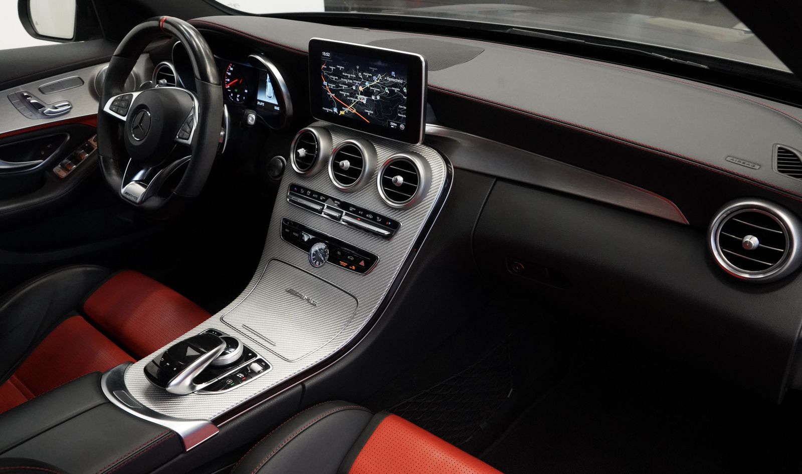 Mercedes Benz C 63 Amg