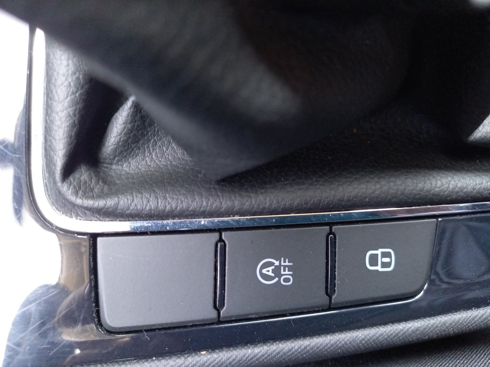 Fahrzeugabbildung SKODA Fabia 1.0 Ambition LED Klima DAB GRA PDC KLIMA L