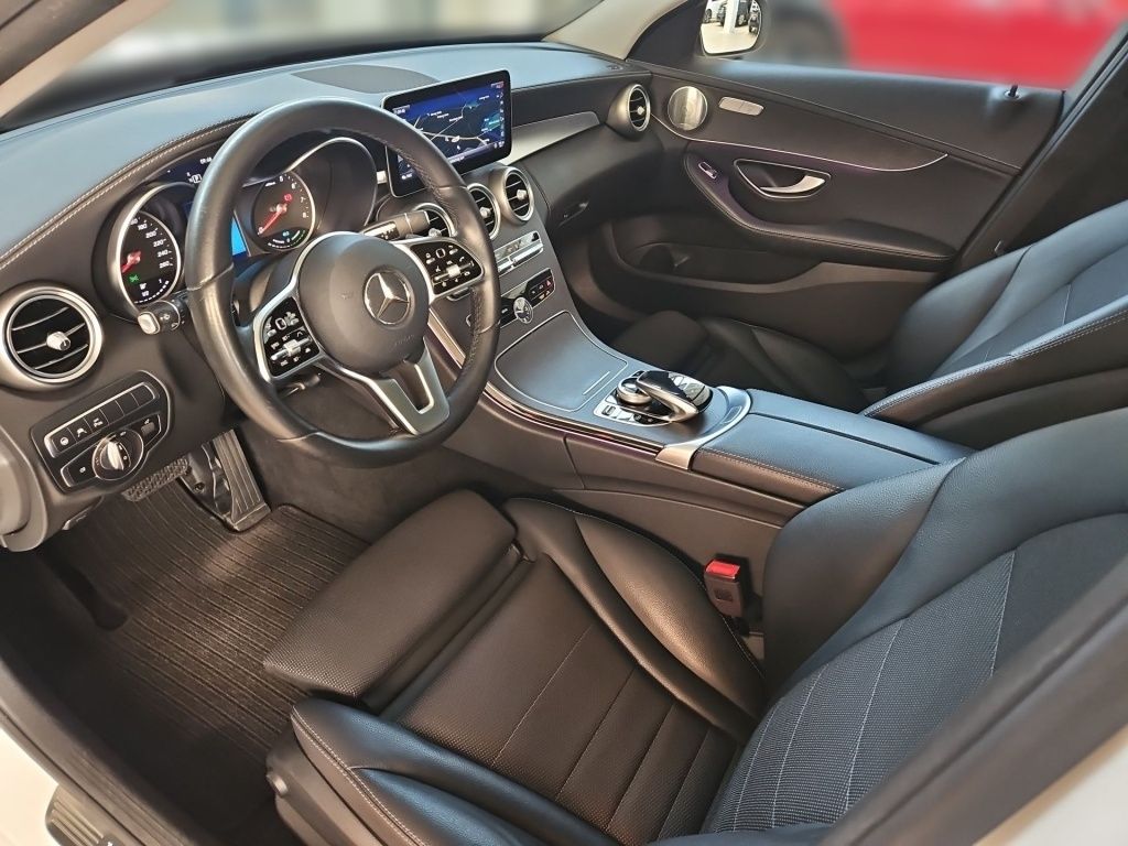 Fahrzeugabbildung Mercedes-Benz C 200 T AMG Distronic+ SDHZ Airmatic Pano Sound